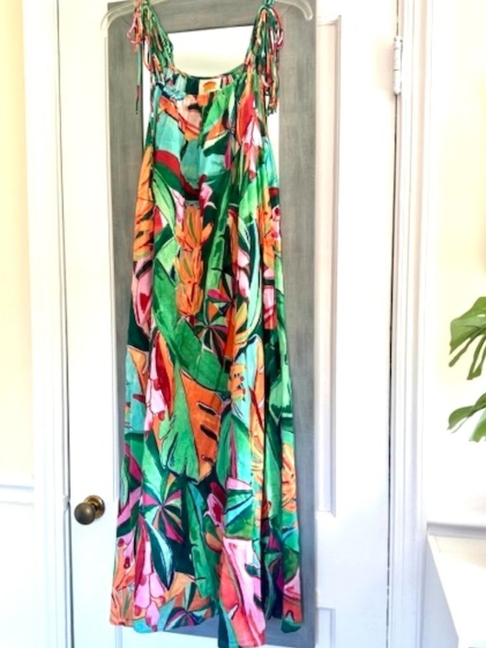 FARM Rio Banana Foliage Multicolor Sleeveless Midi Dress Resortwear Vacation - Picture 6 of 12